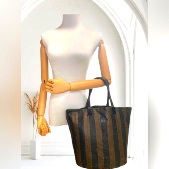 Fendi Handbags - Fendi Vintage Pecan Pattern Tote Bag With Gold Metal